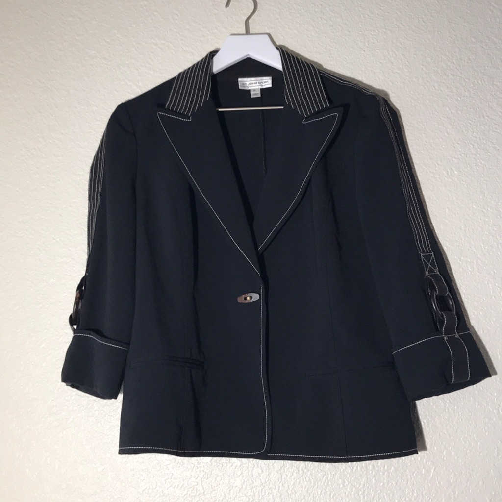 St. John Sport Blazer With White Trim
